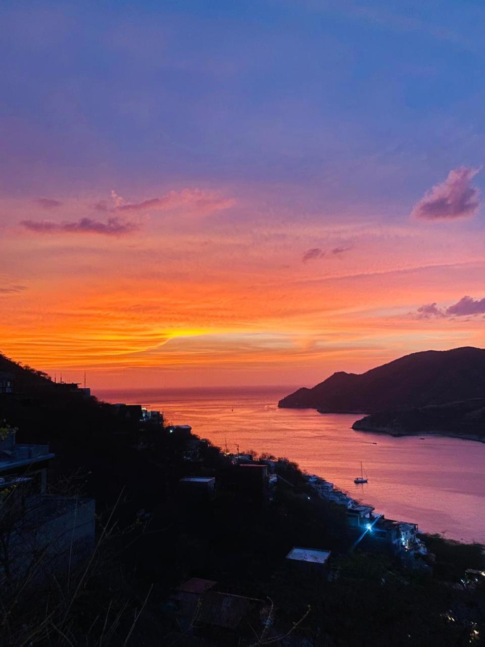 Hostal Casa Horizonte タガンガ エクステリア 写真